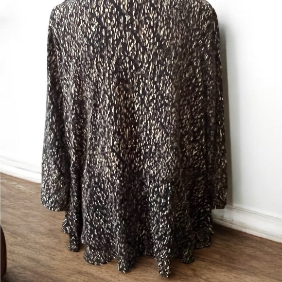 Simply Vera Wang Black with multicolored specks. A Relaxed Tunic - Picture 3 of 7